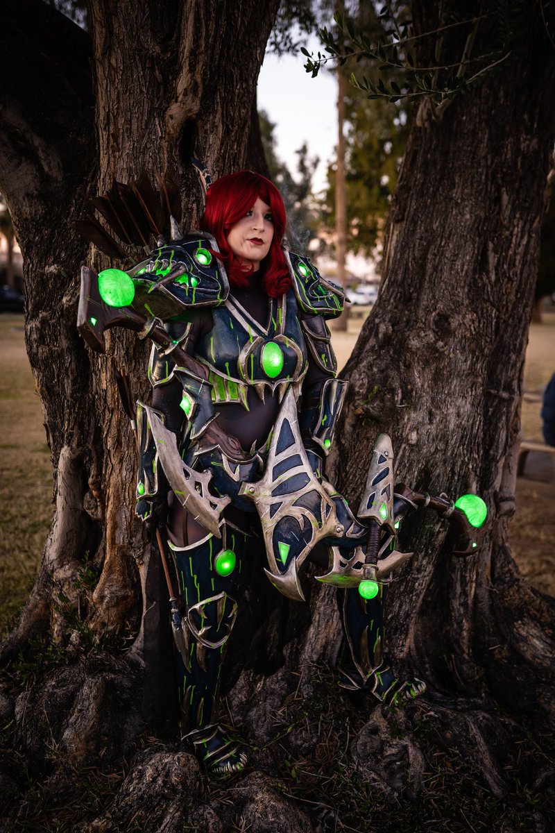 Schrei205's tweet photo. Got some demons that need killin'?

Blood elf hunter cosplay made and worn by me @Schrei205

All hand made with foam, worbla, Free form air, and lots of determination. ❤️

📸: @JuliusPhotograp

#cosplay #Warcraft #demonstalker #cosplayergirl https://t.co/gwi1cp16j7