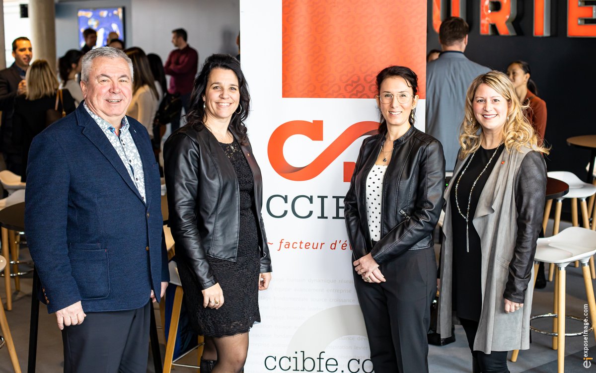 ccibfe's tweet photo. 🌟 C'est officiel, la période des mises en candidatures pour la 37e édition du Panthéon de la Performance est lancée!

Tous les détails des catégories et les cahiers de candidatures se retrouvent sur le site Web : ccibfe/pantheon

#pantheon #ccibfe #plaquetournante https://t.co/cJAxUqUXH4