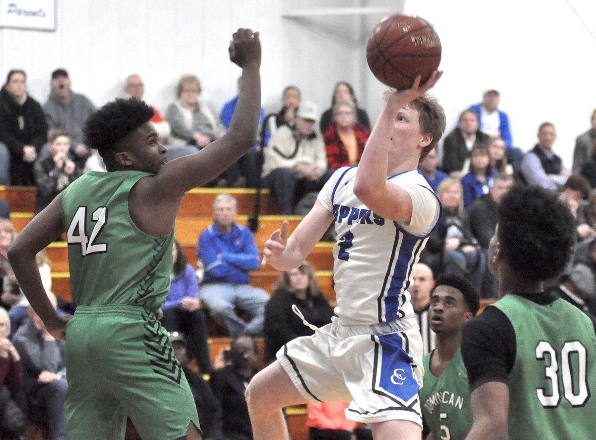 mikeramczyk17's tweet photo. SHOUT OUT @BCC_Hoops @cchstoppers hoops. Both teams are having solid, winning seasons. #TopperFam https://t.co/5w6QxUgveu