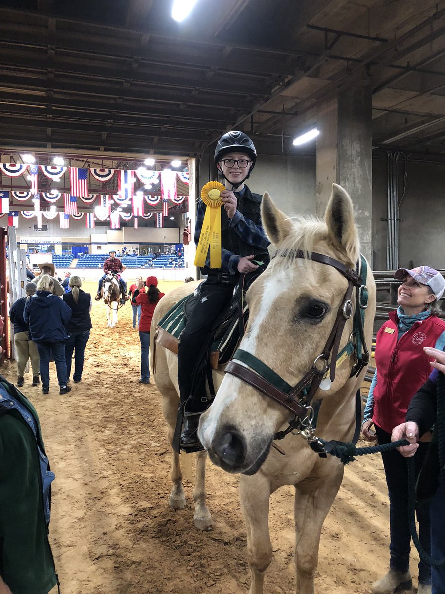 Wingsofhopeequi's tweet photo. Richy & Vannie take 3rd in equitation
#wingsofhopeequitherapy
#chisholmchallenge #therapyhorse #equitherapy #fwssr https://t.co/gU3t0MR144