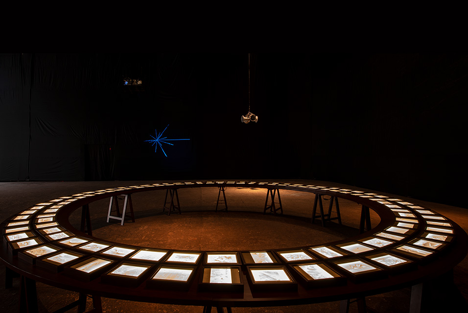 artdaily's tweet image. Jitish Kallat opens solo exhibition at the Famous Studio in Mumbai artdaily.cc/news/120016/Ji… #JitishKallat #exhibition #FamousStudio #Mumbai #art #newspaper