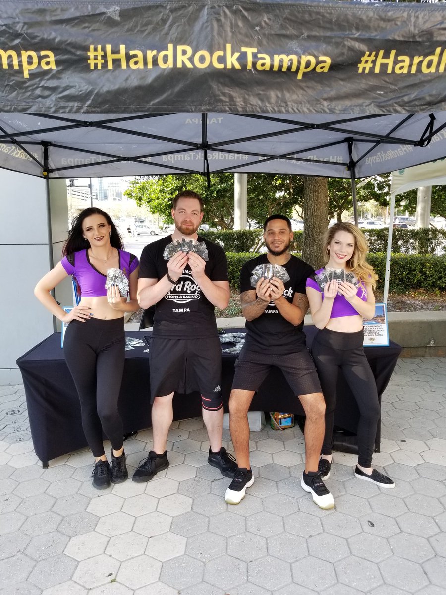 Excited for the game tonight!! <a href="/TBLightning/">Tampa Bay Lightning</a> @HardRockGuys @HardRockGirls 
#tblightning #hardrockguys #hardrockgirls