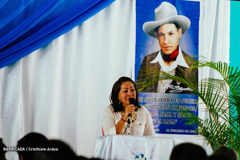 el19digital's tweet photo. #NicaraguaTrabajoyPaz

Este martes se realizó en el departamento de Nueva Segovia la presentación del Plan 2020 del Mined, la compañera Ministra Miriam Ráudez dio a conocer las directrices que se estarán desarrollando este año. https://t.co/j1ibmpT0yR