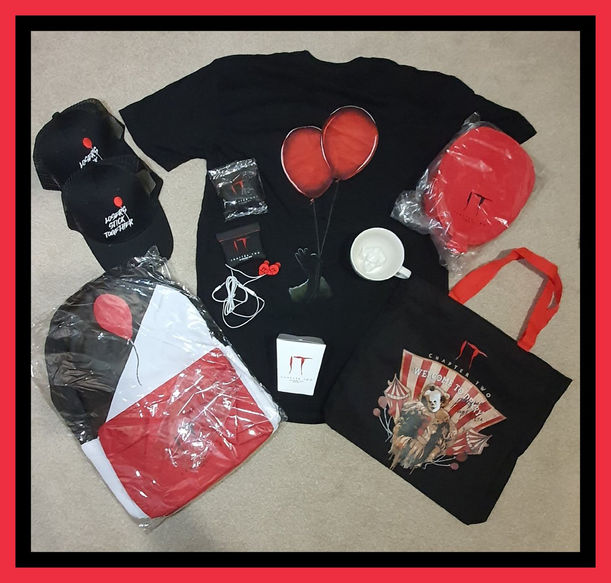 _DCWorld's tweet photo. WIN.
IT Chapter Two merchandise.
To celebrate the home release this week, we are giving away some goodies thanks to @wbshopUK 
Order at https://t.co/DxdHPO8qDW 
To Enter.
Follow us and @wbshopUK 
Tag 2 friends 
2 winner's will be announced on Sunday 19th Jan.
#inpartnershipwithwb https://t.co/rW5MA5dfrK