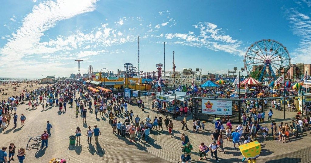 BCBProperty's tweet photo. It’s winter, but that doesn’t mean it’s too early to start thinking about spring and summer! When the warmer weather arrives, many #NewYorkers will find themselves drawn back to #NYC’s great beach escape, Coney Island: https://t.co/sl443ccTtF #NewYorkActivities #ConeyIsland https://t.co/AL33ZDeLhu