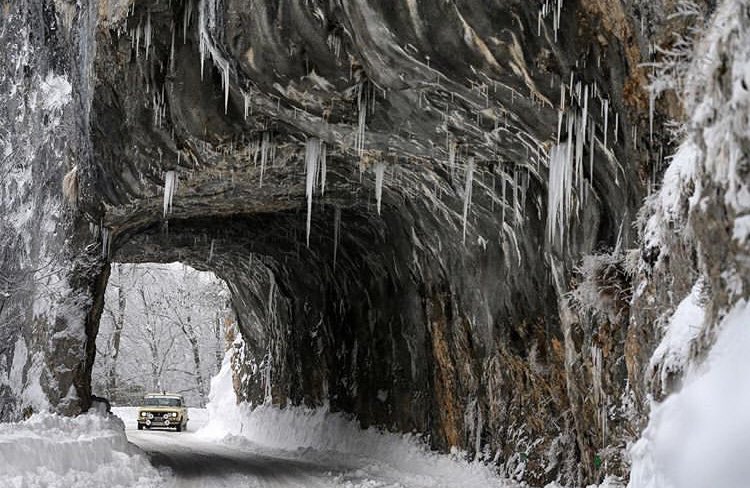 Seguim amb el resum de curses 2019. Rally MontecarloHistorique, a la dreta de <a href="/F1Viaplana/">Josep Viaplana</a> , una aventura, amb neu per disfrutar i més, dins del Seat 1430 FU de #SeatHistoricos Amb molts altibaixos, però aprenent i disfrutant molt!! Aquest any mateix cotxe però diferent driver!
