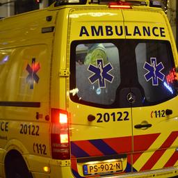 Automobilist met spoed naar het ziekenhuis na ongeval in Tongelre..