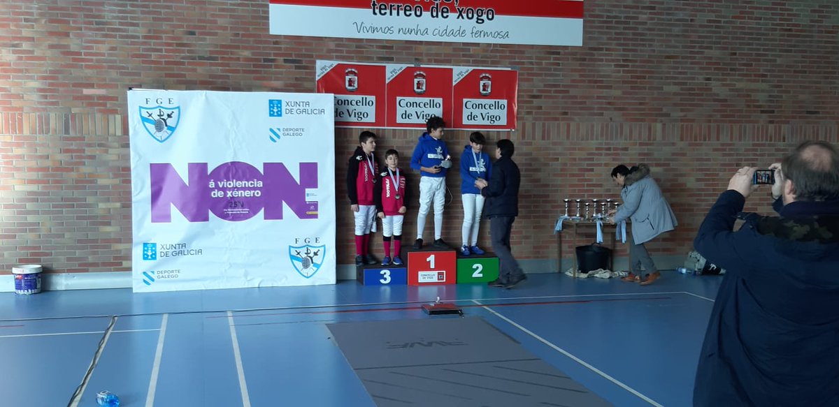 CECoruna's tweet photo. Istupenda actuación de nuestros tiradoras/es en Vigo, y, vienen cargaditos de medallas, Ni más ni menos que 8. EQUIPAZO. @coruna_deporte@lavozdegalicia
@FundDeportegalego@dxtcampeon@FundEmalcsa@deportecoruna@Depucoru@deportegalego@somosabanca@diariodeporteherculino https://t.co/ScLtazWwaI