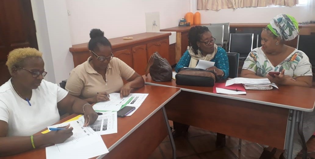 CANARICaribbean's tweet photo. #CC4FISH🐟⛵️🇧🇧 Fishers, fish vendors & processors from Millie Ifill Fish Market in Barbados took part in a workshop on Jan 13 to develop & analyse fisheries value chains to improve market operations & reduce vulnerability to climate change https://t.co/XOBY9Y7zly
#ClimateAction https://t.co/VoavU2r0bf