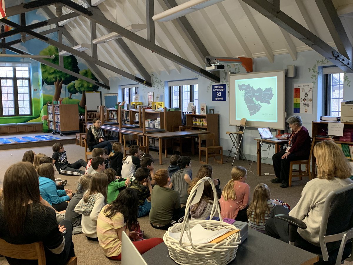 Mrs. Lau welcomes Stephanie, From Highland Park Public Library, to Ravinia School as she shares introductions and updates of recently released literature for children during <a href="/NSSD112/">North Shore SD 112</a> I-Read, a celebration of reading! #112leads #thepowerofreading
