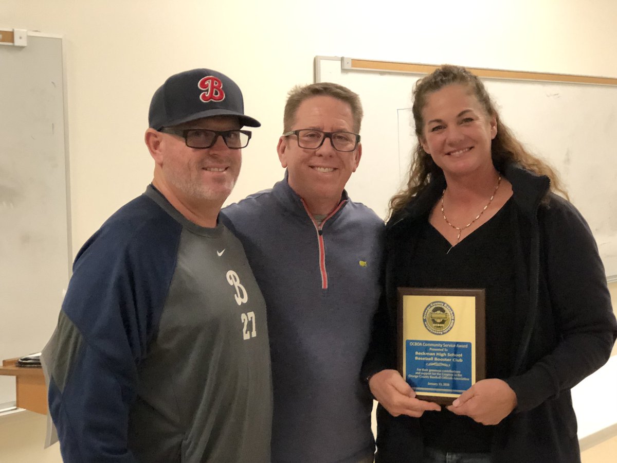 OCBOA1's tweet photo. Grateful thanks to HC @CoachKLav27 and Beckman High School Baseball Booster President Jill Munro for their continued support of our scholarship program for new officials. @BPatsBaseball https://t.co/1N6yQF5HMe