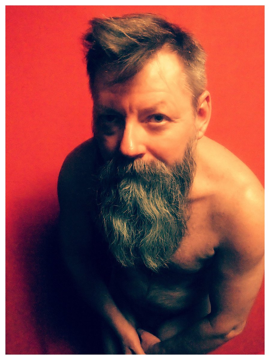 KarelDere's tweet photo. A little beard and body https://t.co/5vQ1hOMBKR