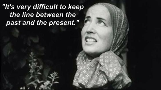 Lemontwiist65's tweet photo. Remembering the remarkable, wonderful, cool and eccentric Edith Bouvier Beale who deserved better 💖 #LittleEdie #EdieBeale #GreyGardens https://t.co/KWmOnVLXts