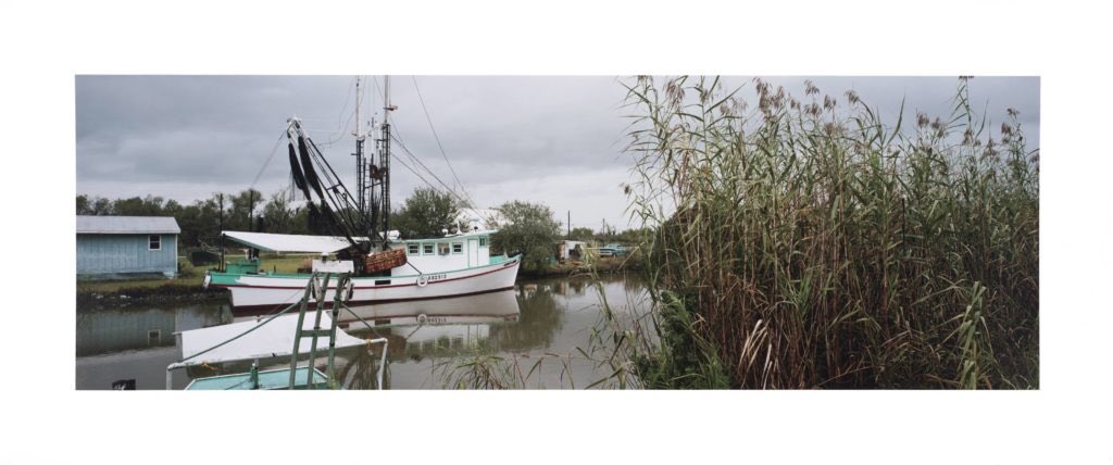 SFMOMA's tweet photo. @KQEDscience @MontereyAq Our official contribution to this thread is below. 
#SHROMPweek 🦐 but also #SHRIMPweek 

https://t.co/WCQe6yvkJM

[Stuart Klipper, Shrimp boat, Bayou Dularge, Terribone Parish, Louisiana, 1989] https://t.co/edOlcWCmmN