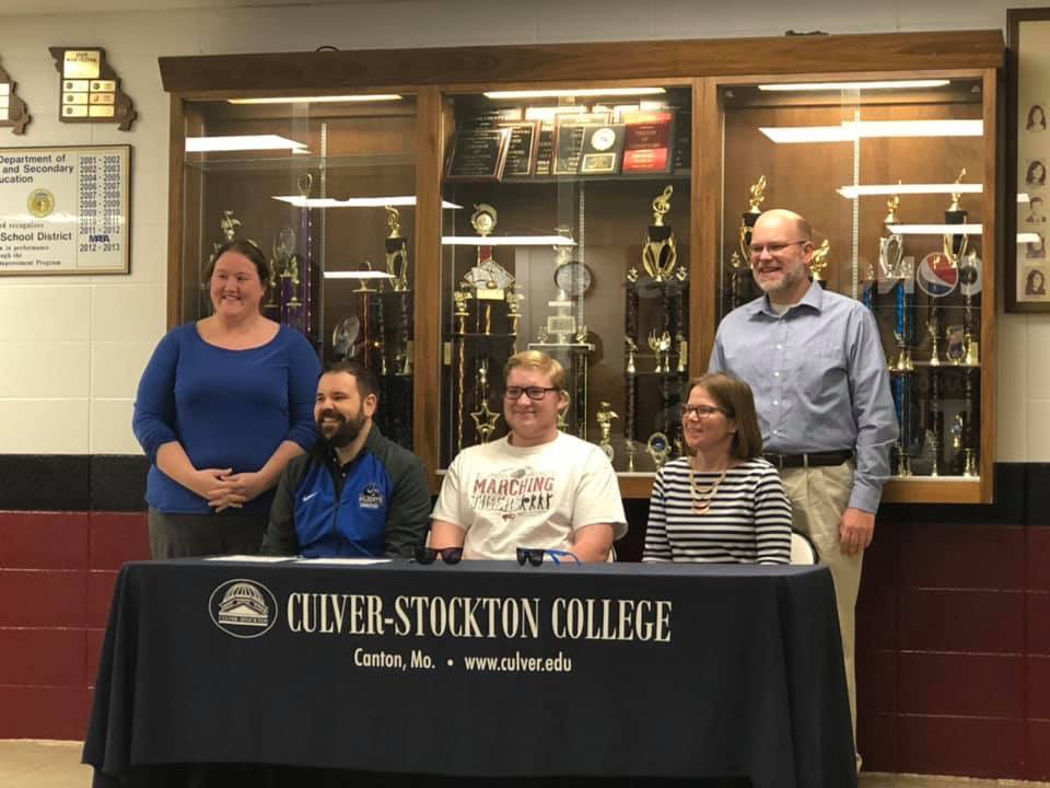 prideofcsc's tweet photo. C-SC Athletic Band Director Ryan Christian visits Canton HS and signs percussionist Patrick Ellison! 

Canton HS Band Director is Jessi Sparks 
Fun fact:Patrick’s Parents and BOTH directors are C-SC Alumni! 
Welcome to the Wildcat Family! 
#goblue #thrillonthehill #marchingband https://t.co/5X6STNiGwk