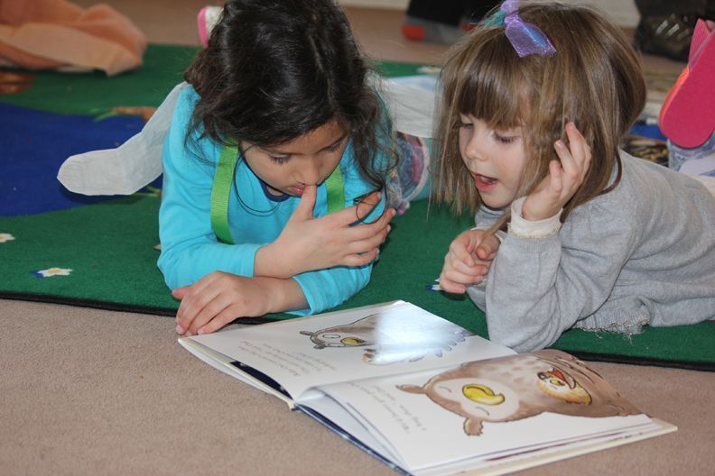 lesliesnc's tweet photo. Reading the summer camp catalog and wishing camp was here already? Join us for Parents' Night Out: Night at the Museum this Saturday or for our School Break Camp at Cobblestone Farm on Monday! Get a taste of that camp fun and register!  https://t.co/t0jajVheWh https://t.co/rFt2yY28MJ