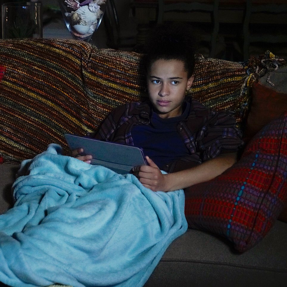 AshAufderheide's tweet photo. Who’s ready for a new episode of #Emergence tonight at 10/9c on @ABCNetwork!
@EmergenceABC #EmergenceABC #NewEpisode #Actor #ActorsLife #SetLife #Show #NewShow #SciFi #Family #Mystery #Actors #Tonight #TuesdayMotivation #TuesdayThoughts https://t.co/iLVFZmfwfT