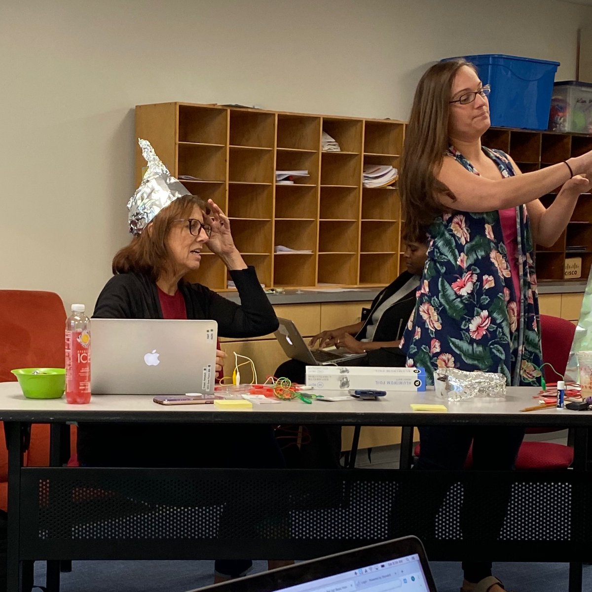FSDB_PD's tweet photo. #FSDBPineapplePDTidbit Teachers at FSDBK12 attended Slice of PD Saturday featuring Makey Makey. Teachers learned how to design their own controllers out of everyday objects, learn code through a Scratch game, and created circuits with conductive materials. https://t.co/GJTIc9uC86