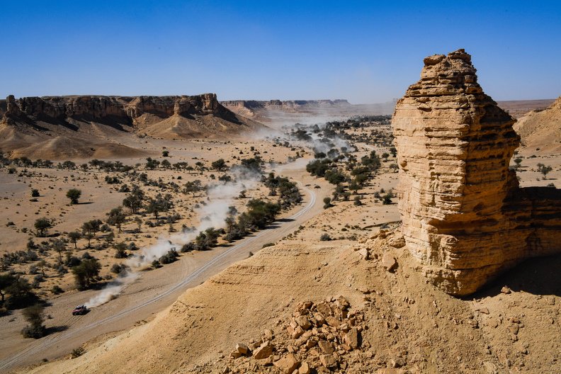 Stéphane Peterhansel (FRA) and Paulo Fiuza (POR) took stage win number three in the MINI John Cooper Works Buggy on leg nine to Haradh.
