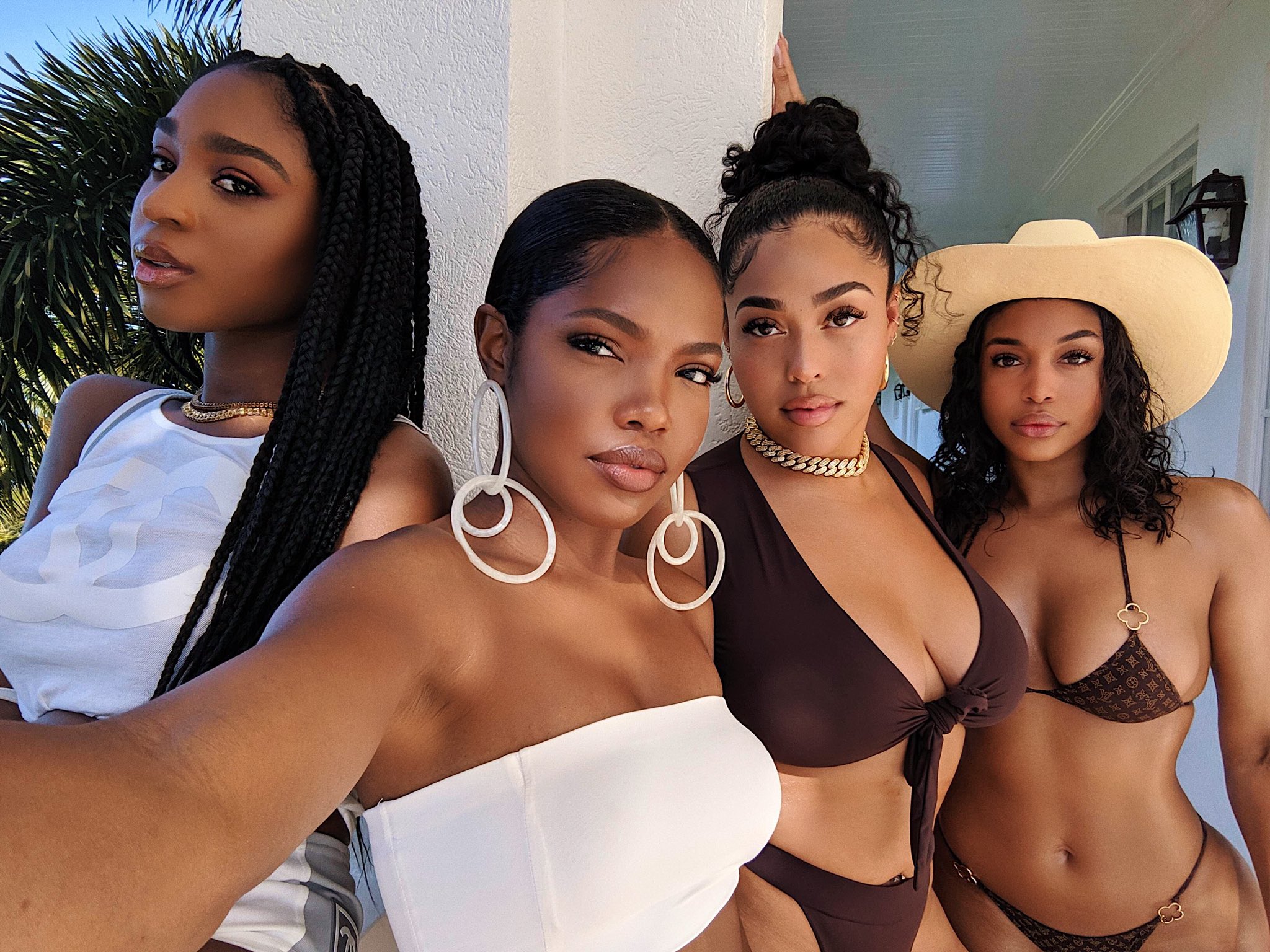 Flavors 🤎 https://t.co/Tivr6BsfQe