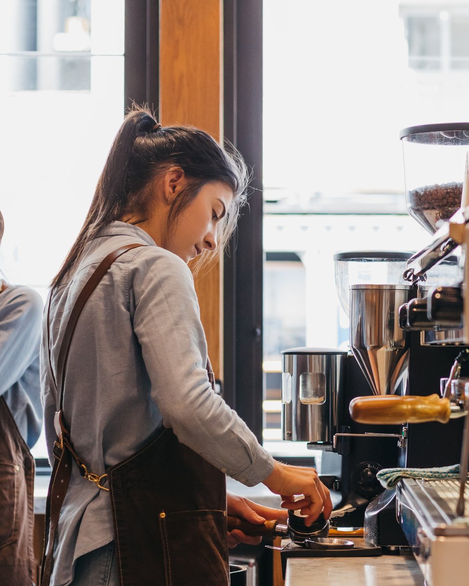 AltezanoNZ's tweet photo. Morena! The team are on the tools ready to get your morning off to a cracking start 🌞☕️ #InCoffeeWeTrust https://t.co/MOo6qA5a6y