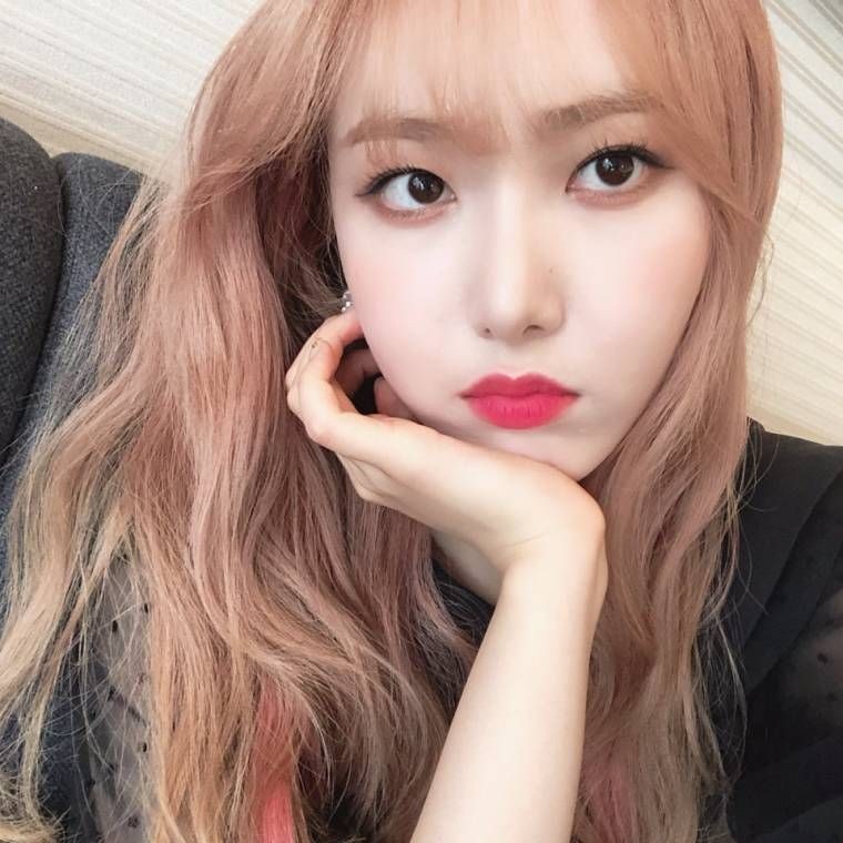 real_LoveLine's tweet photo. [#난희] 지루한 ㅠㅠ 

#monthlyidol #난희 #nanhee #러브라인 #loveline #러브_라인 #love_line https://t.co/t1HoIFFS5y