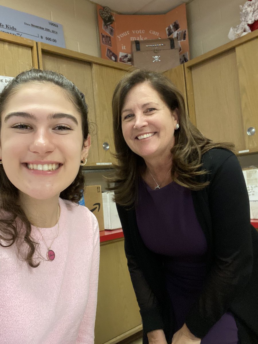 MadisonBatWISE's tweet photo. Just finished up my interview with @ASK_Yorktown. It was such a great experience and really good interview practice! :) @YHSMrsMero https://t.co/pSjnUMMzPp