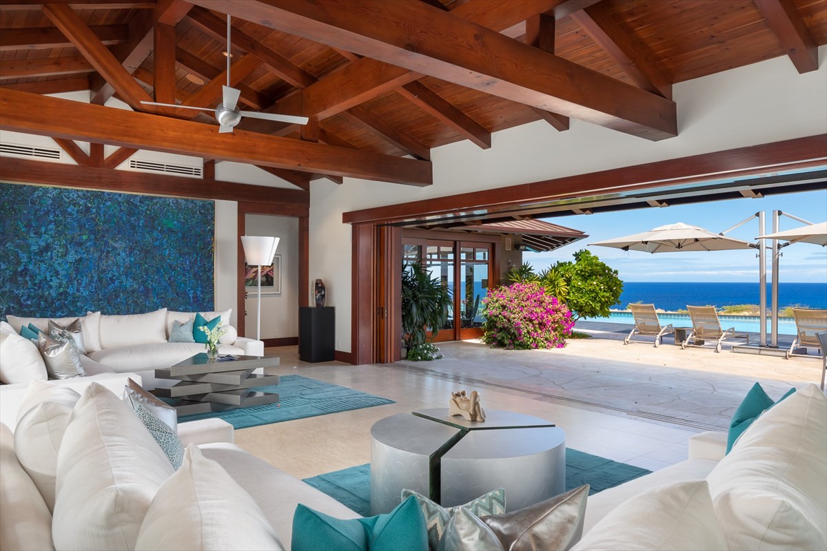 MaunaKeaRealty's tweet photo. Welcome home! 🤙🏼 🌴

https://t.co/ezFiQuwof8

#kamuela #bigisland #hawaii #realestate #realtor #paradise #island #luckywelivehawaii #lifestyle #millionaire #vacation #forsale #listing #maunakea #maunakearesort #southkohala #kona #kailuakona https://t.co/A4eQ1b8ILp