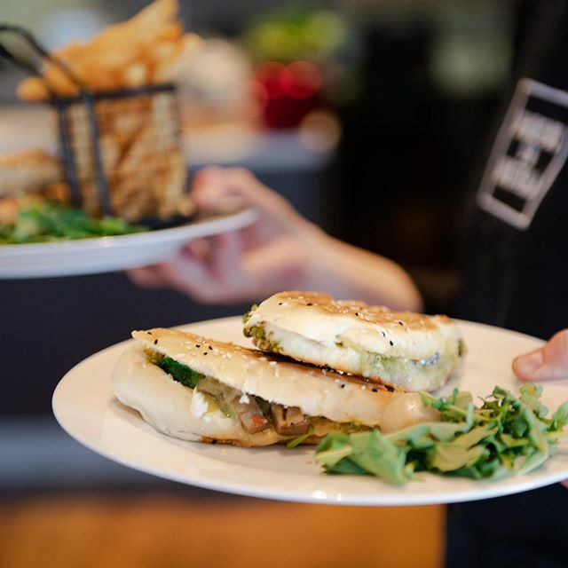 windowswestella's tweet photo. Toasted Turkish Bread served with your choice of Tasmanian leg ham, smoked chicken, pesto and mediterranean vegetables or pickled onions.
-
-
#windowsonwestella #toastedturkishbread #pickyouringredients https://t.co/7gdRxKcKOY https://t.co/ikD5gKJzcX