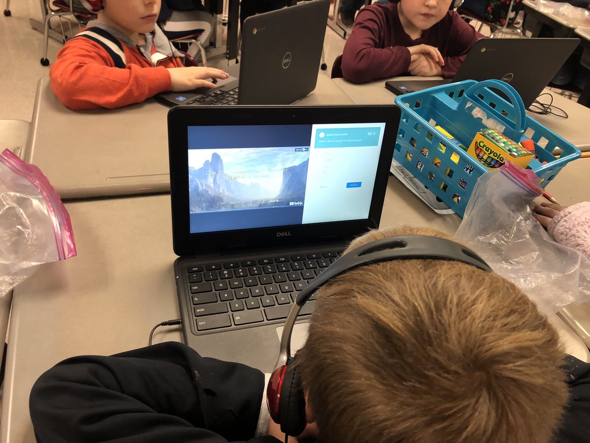 Julie Robertson tweet media