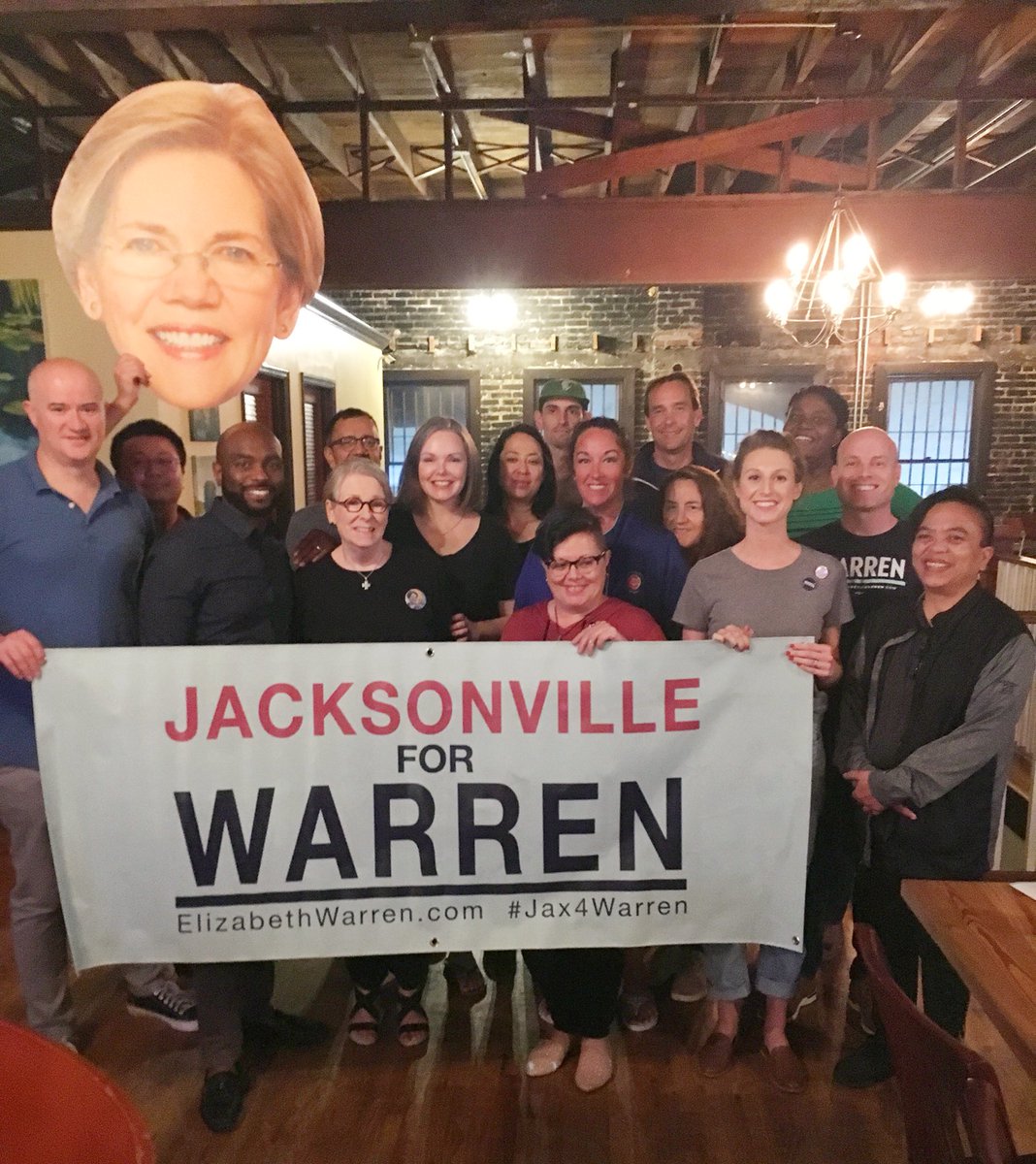JaxForWarren's tweet photo. What a night! #TeamWarren had a blast watching our girl, @ewarren rock the #DemDebate! https://t.co/twKWOR9YTt