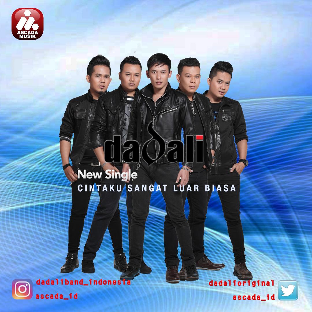 Denbang995FM's tweet photo. #BRISIK
Rabu 15.01.2020
Host @Fandi_RDB
#RubrikInformasiDanMusik

♬ @Repvblik_IND #CintaIniKitaYangPunya
||@LabelProM

♬ @DadaliOrginal #CintakuSangatLuarBiasa
||@ASCADA_ID

♬ @nammaramusic #JauhDiSana

♬ @iqbaale #KitaPernahAda
||@FalconMusic @DilanQuote

MD: @KiaHarvesya https://t.co/oDfW3XcKkO