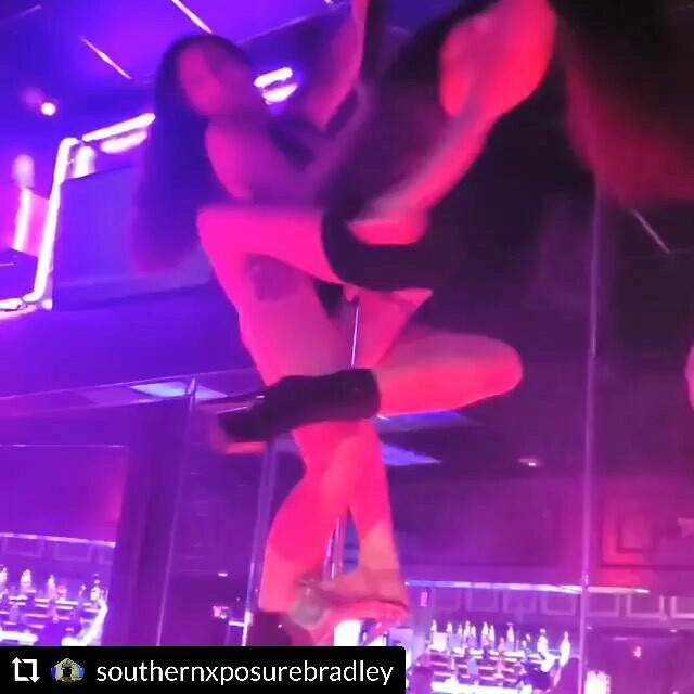 SouthernxFamily's tweet photo. #Repost @southernxposurebradley
- - - - - - .
.
.
.
.
.
.
#party #vip #bottleservice #wvu #dj #nightlife #wvu #nightclub #bottleservice #club #hot #nightlife #dj #princeton #Huntington #beer #Mercercounty #princeton #beckley #bradleywv https://t.co/oFwCR87x9M https://t.co/Vn5TPZti63