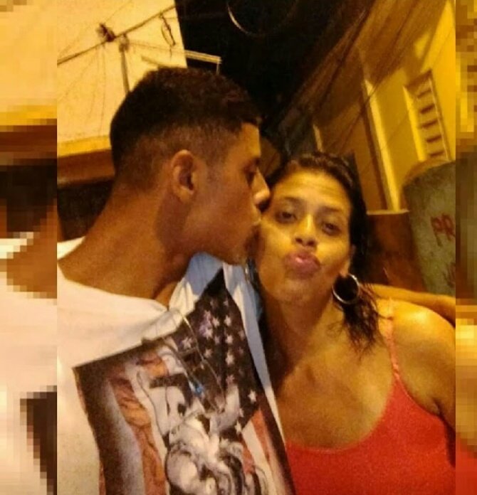 Luzianeemorais's tweet photo. 💔😭😭😭
TE AMOOOO IRMÃO 💔
#Sdd #eternizou #YuriVive https://t.co/GeY217UWEU