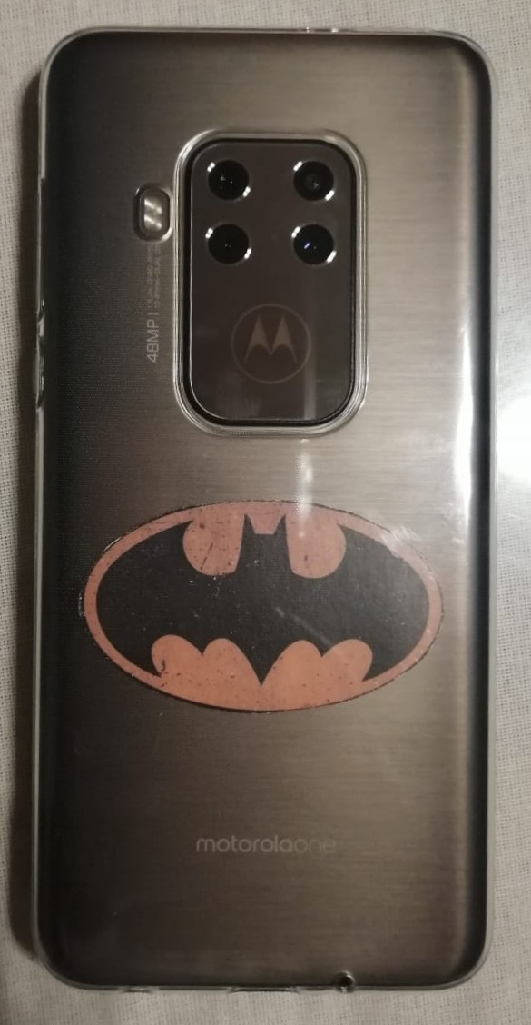 Daffferco's tweet photo. Si quieres que tu dispositivo dure y jale siempre bien... Debes pedir la poderosa bendición del grandísimo papá geek @sorlak15 
Échale la buena vibra a mi nueva adquisición #MotoOneZoom https://t.co/AZB6F7WuCq