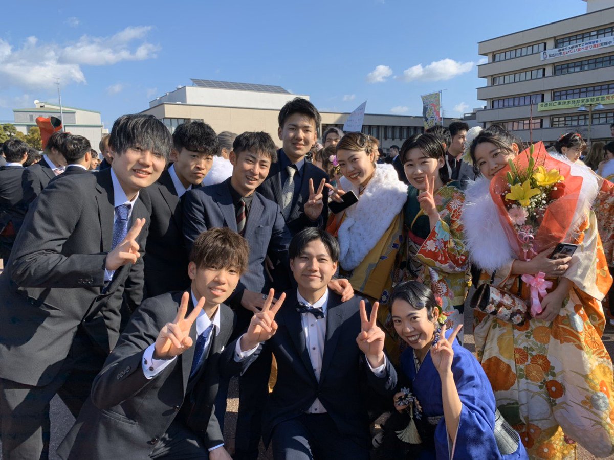 ka_kungakio's tweet photo. あー戻りたい早すぎるか https://t.co/V0hLBE2KmA