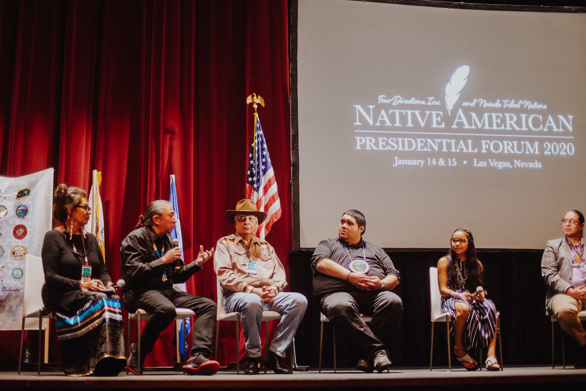 NCAI1944's tweet image. Independent presidential candidate Mark Charles (Navajo Nation) answers questions on the trust and treaty relationship between the federal government and tribal nations. #NativeForum 📷: Liliana Trejo Vanegas