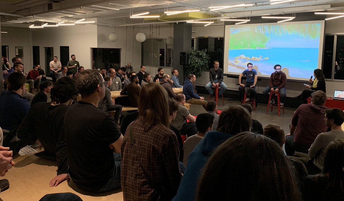 full house for <a href="/jsmontreal/">JavaScript Montreal</a> tonight 🎉
