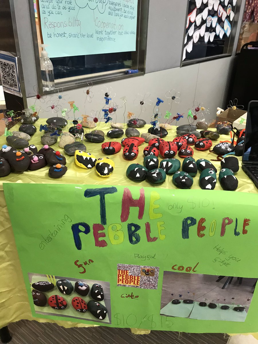 cwbshk's tweet photo. Y5 students are all very excited in selling their wares on market day today! #collaboration #sustainability https://t.co/ZlWELjE9WP