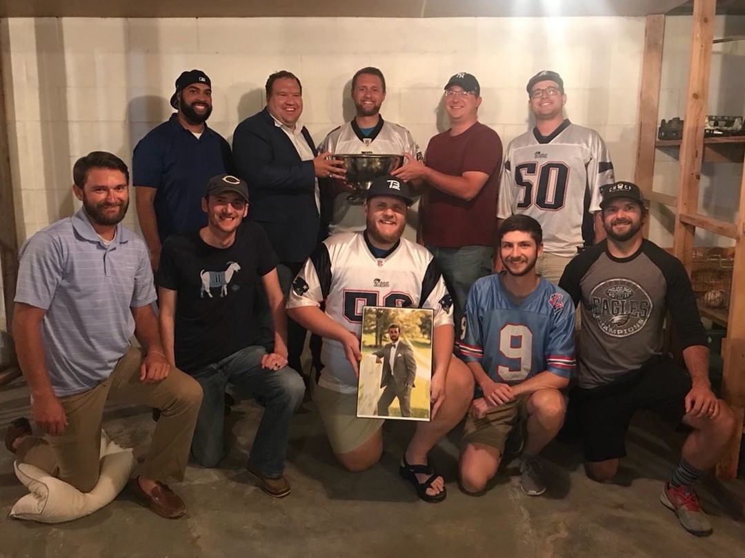 Hoodtastic's tweet photo. @BussinWTB I’ve made it to 17 out of 18 games for the boys this year, why stop now?! Also, I like to think I ALMOST got @TaylorLewan77 to let my league use the bus for our Fantasy Football draft. Why not me, why not us!?⚔️ #TitanUp #ForTheBoys @_willcompton https://t.co/a9wiXz6S4G