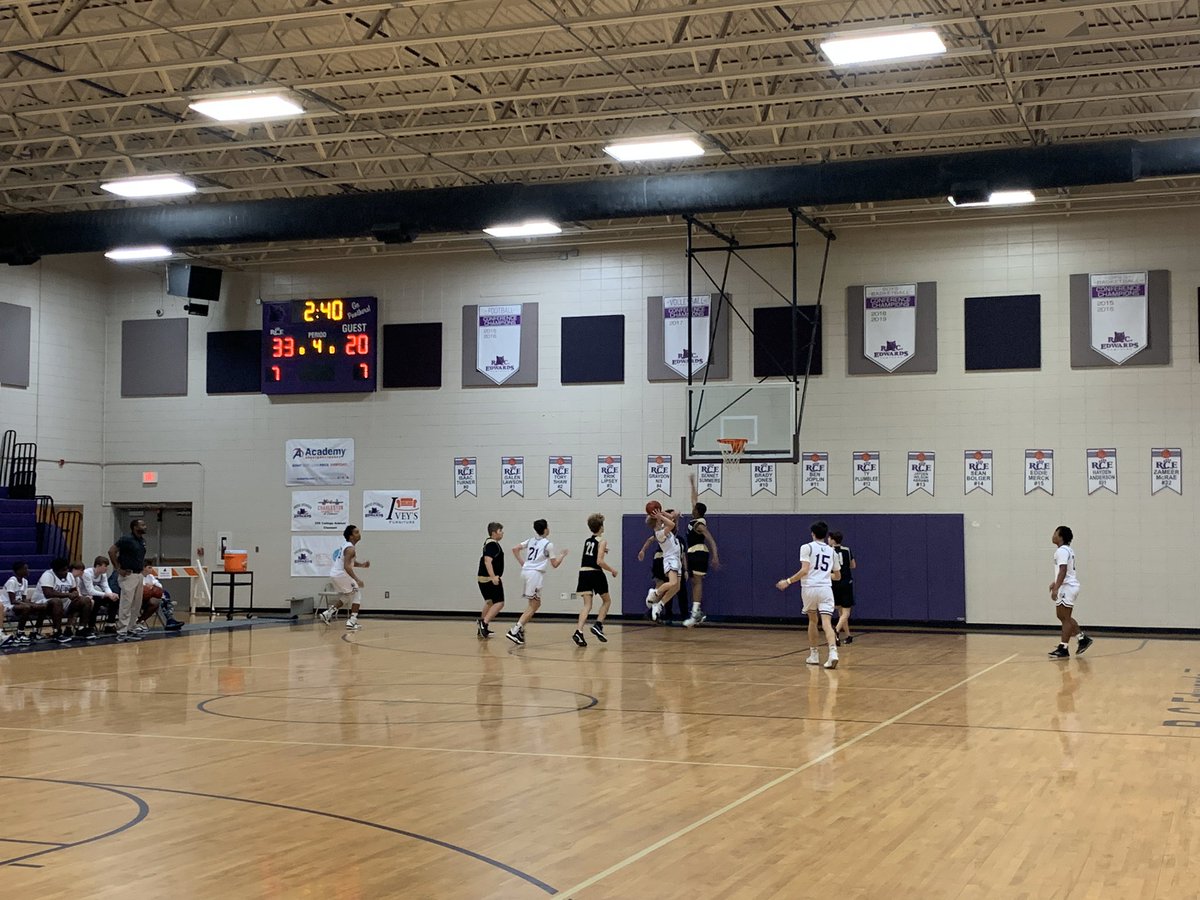 RCEMiddle's tweet photo. Panthers win 40-25 #teamRCE🐾 #RCEhoops🏀 #PantherPride💜 https://t.co/38CfuRsPHU