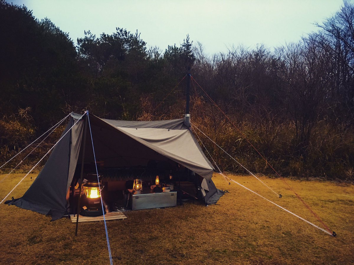 LCEMworks's tweet photo. 今年初イベントのHMJ冬2020
改めてありがとうございました(^^)
さて次のキャンプ…いやw
イベントは3月!
OUTING CAMP2020
こちらに出展致します。
詳細はまたお知らせ致します!
#HMJ冬2020
#outingcamp
#camp
#キャンプ
#レザークラフト https://t.co/rn43UvlFAu