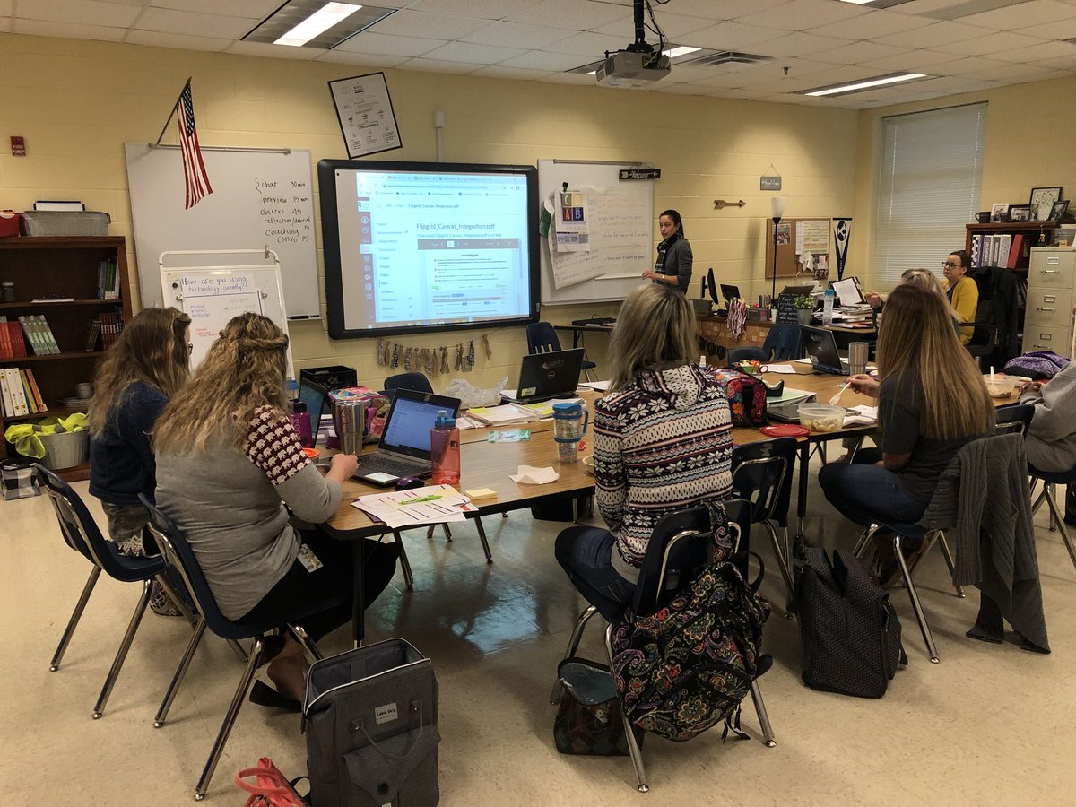 laurenwade_'s tweet photo. Kicked off the RMM Blended Learning Cohort with a look at tech tools with @l5patti, Quad D learning stations+ lots of laughs! @SArmbruster_ILS and I are so excited to learn and grow alongside this group 👌🏼 @KatherineMalloy @MsDanielsOwls @4KochKids @goss_rebekah @SavannahMixson https://t.co/XNjiecLebN