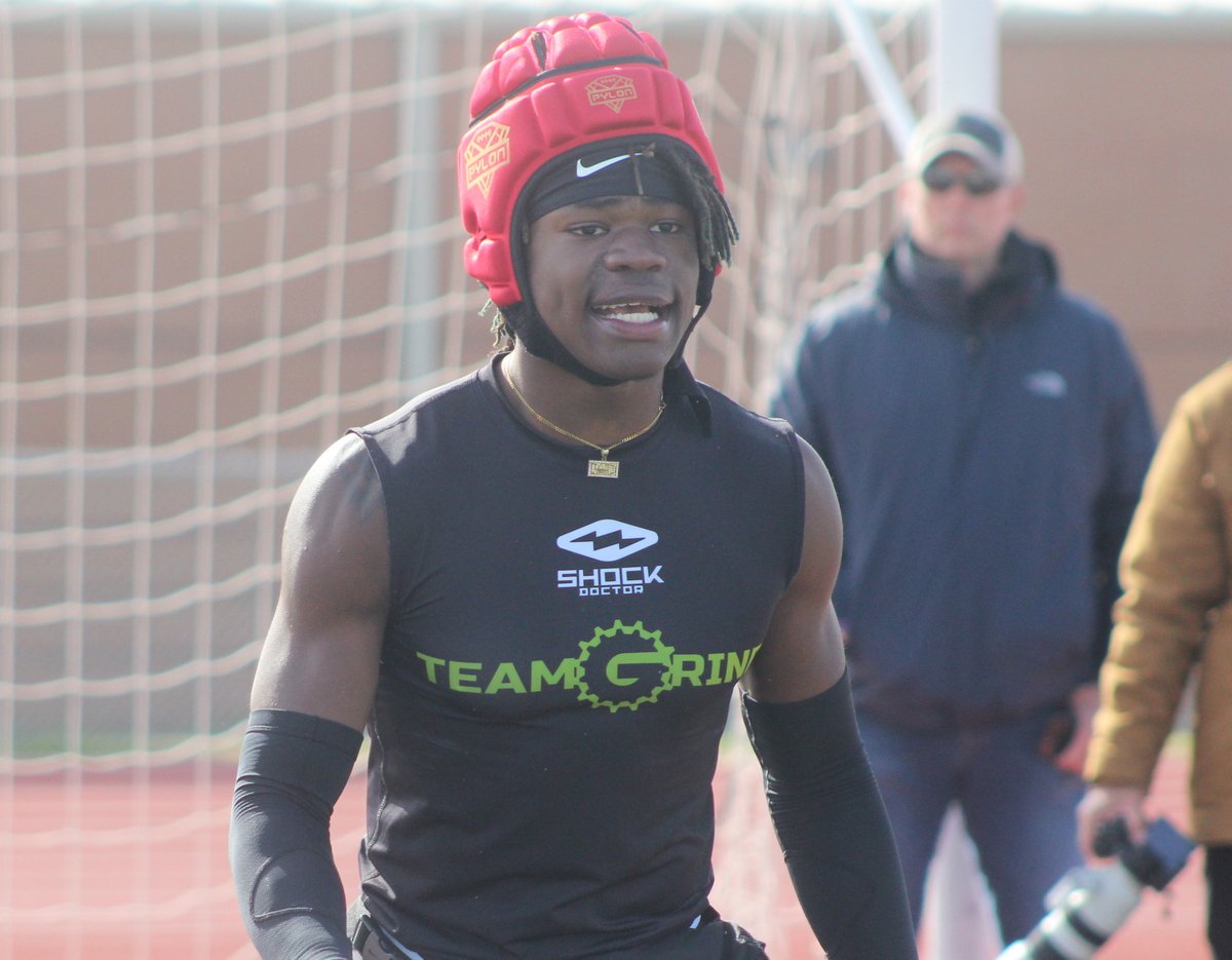 EJHollandOn3's tweet photo. Here is my All-Tournament team from this weekend's @Pylon7on7 Dallas event (FREE). https://t.co/KSey2eskdJ https://t.co/vbgJ1DDIsN