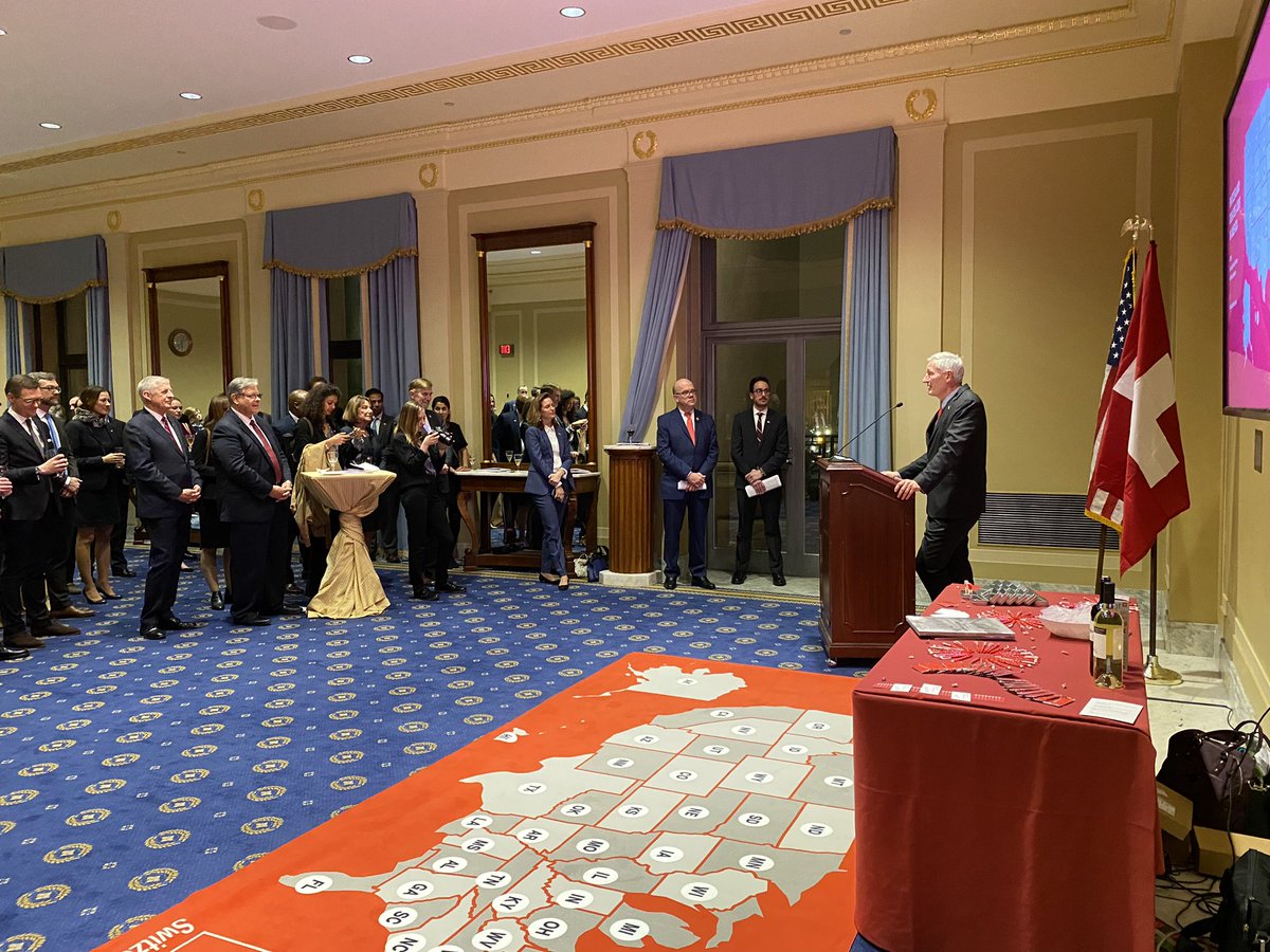 SwissAmbUSA's tweet photo. Tonight was all about our shared beliefs on #freetrade, free enterprise, #democracy and innovation. Our report, #Switzerland’s Economic Impact on the United States, shows that our strong bilateral economic &amp; financial relations have truly been beneficial to both 🇨🇭 &amp; 🇺🇸! https://t.co/urM9BKMtDi