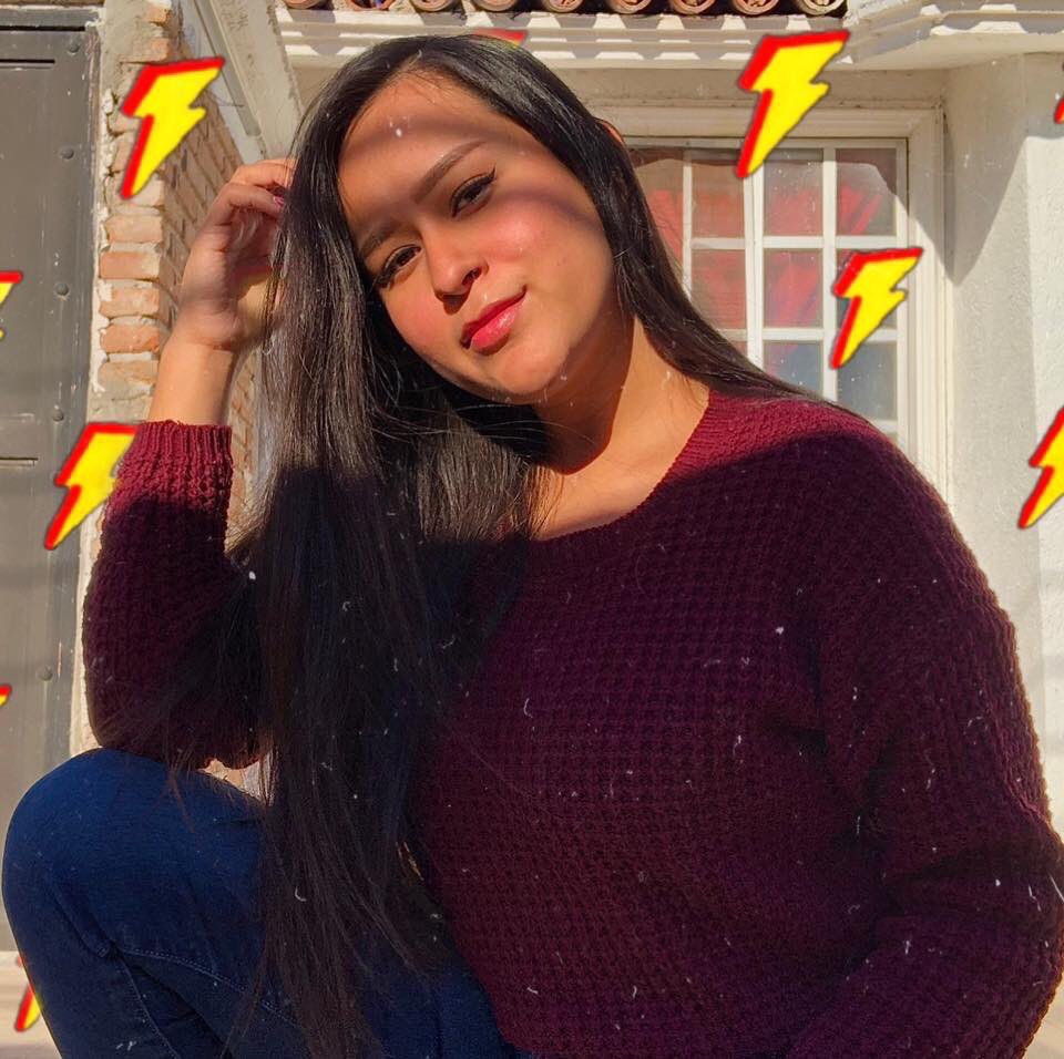 aidaacentoenlai's tweet image. Yo // Mi gemelo de cumple