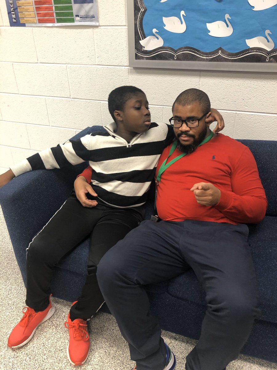 SCJenRyan's tweet photo. Hangin out with @ItzMrAOutchea for a quick break @SwansCreekES today. It takes a village. Thanks for showing him some extra love. #WeAreSwans #WeAreOne https://t.co/H1c5Oc0CIl