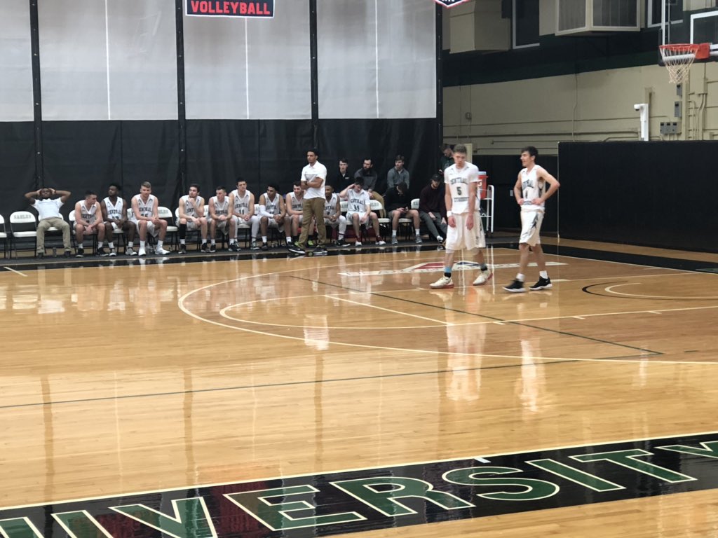 jillsalmon's tweet photo. Missed this gym! Happy to be back! ππ€ #goJeffy https://t.co/AHueIcj3jQ