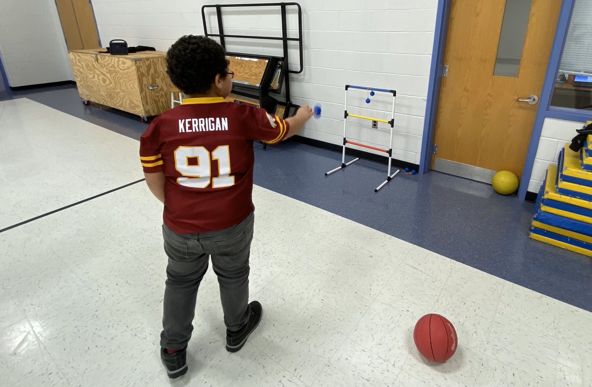 SCJenRyan's tweet photo. Inside recess is a drag. But not @SwansCreekES. We got a new activity to help us get through those long winter days. #WeAreSwans https://t.co/olhmmTYnAK