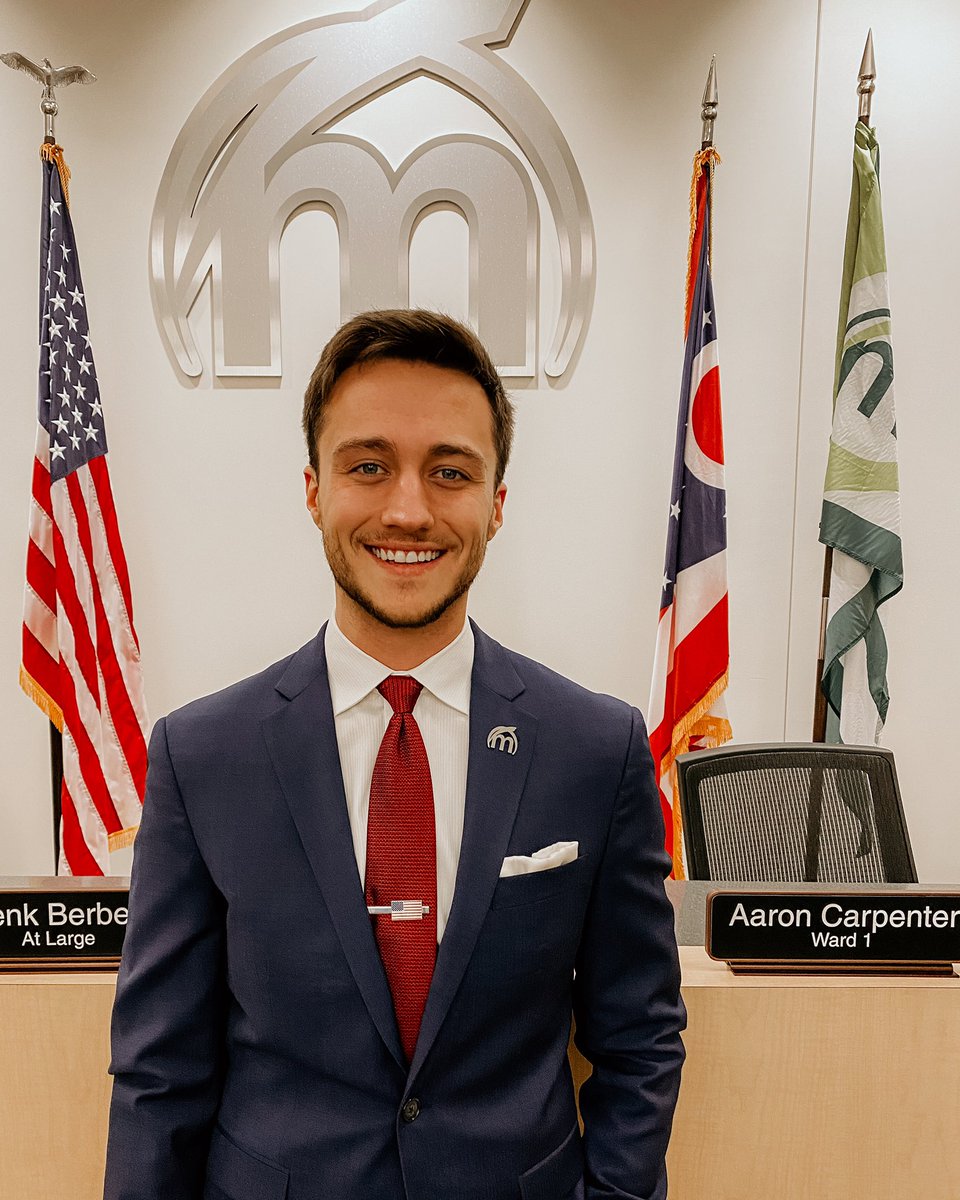 aaronjcarpenter's tweet photo. Last night, I started my new role as Marysville City Councilman. More updates to come, I look forward to communicating and engaging with you in these next 4 years. 🇺🇸 https://t.co/DL93I4ofXJ